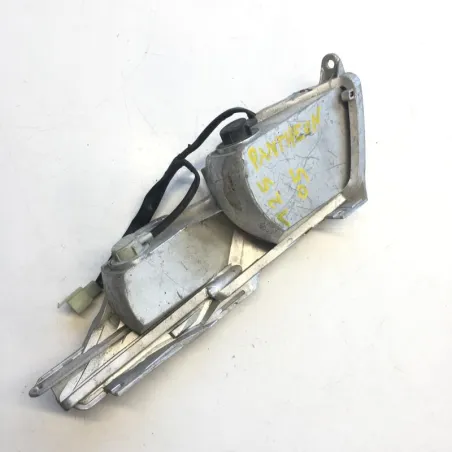Bloc feu + clignotant ar droit HONDA FES 125 2003-2006 PANTHEON