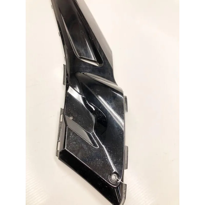 Cache lateral gauche YAMAHA YPR 125 2006-2009 XMAX