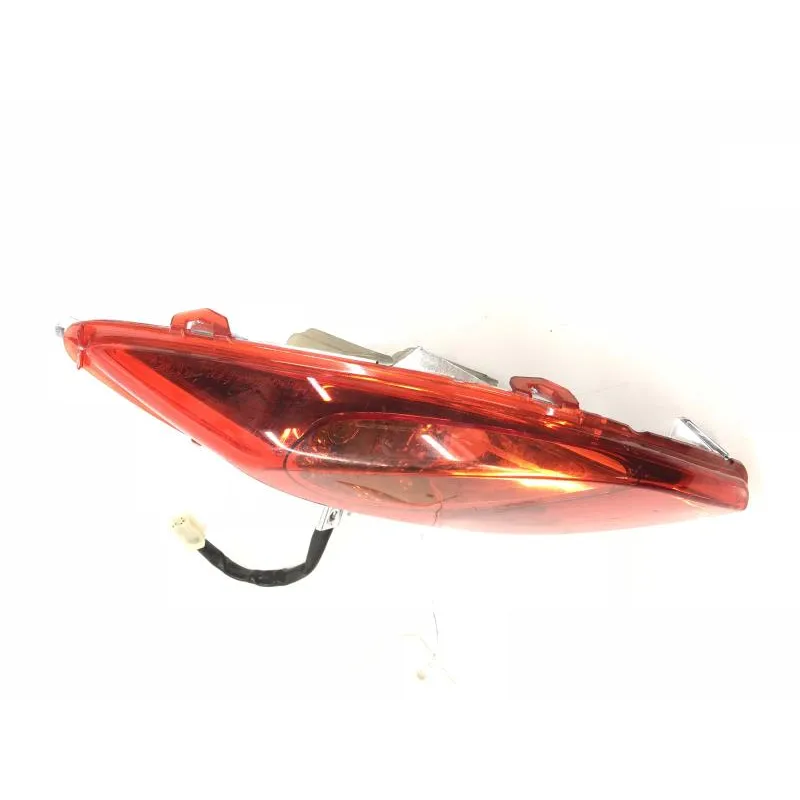 Feu arriere droit YAMAHA YPR 125 2010-2013 XMAX