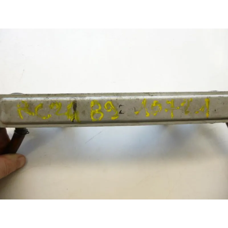 Radiateur huile HONDA VFR F 750 1988-1989