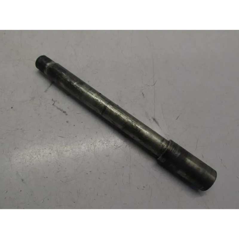 Axe de roue avant SUZUKI GSR 600 2006-2010