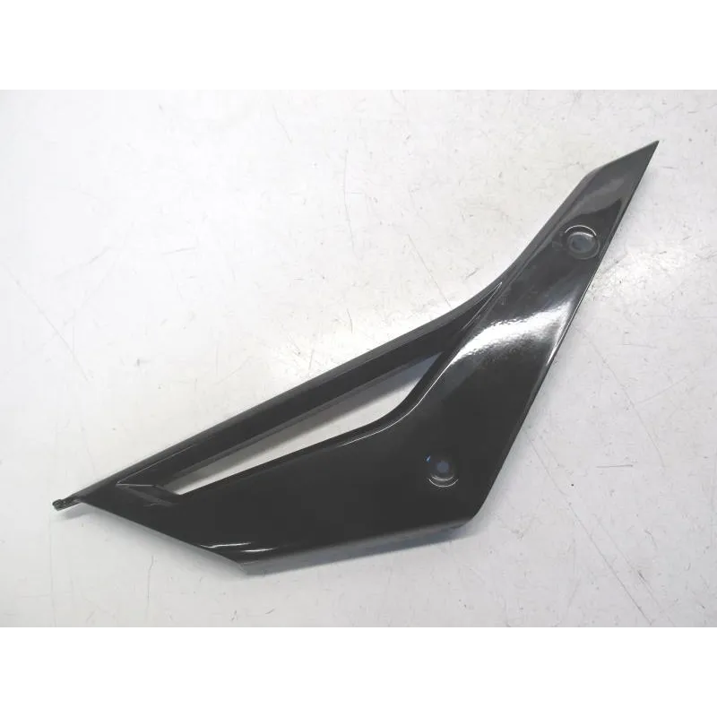 Cache lateral gauche GILERA GP 800 2007-2011
