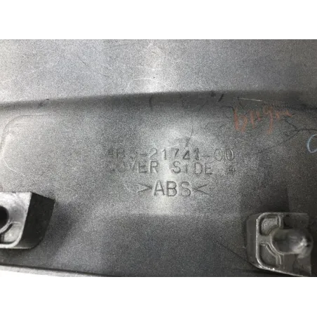 Cache lateral droit YAMAHA XP 500 2008-2011 TMAX