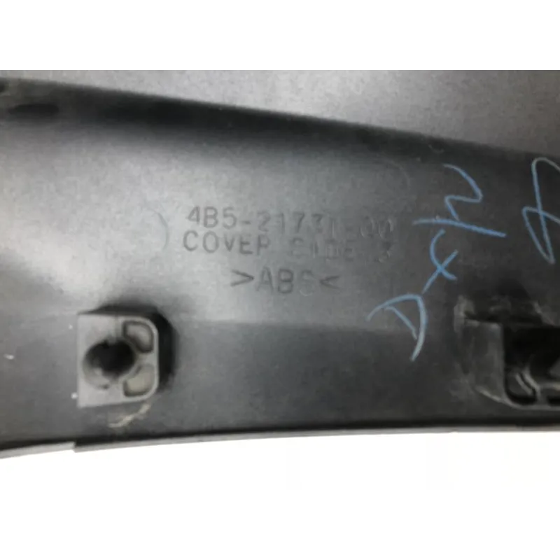 Cache lateral gauche YAMAHA XP 500 2008-2011 TMAX
