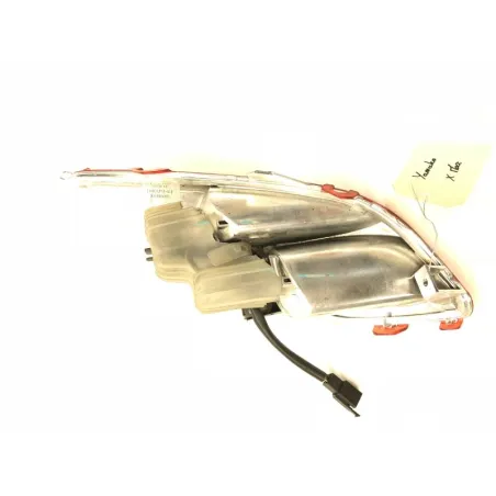 Bloc feu + clignotant ar gauche YAMAHA YPR 125 2010-2013 XMAX