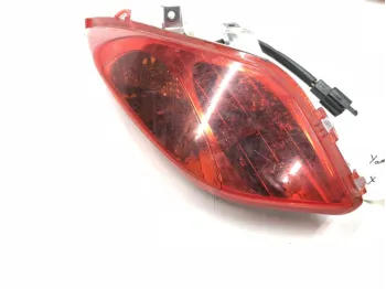 Bloc feu + clignotant ar gauche YAMAHA YPR 250 2010-2013 XMAX
