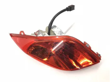 Bloc feu + clignotant ar gauche YAMAHA YPR 125 2010-2013 XMAX