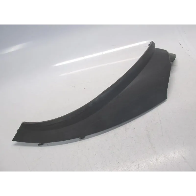 Cache carenage coque arriere droit PIAGGIO MP3 125 2006-2008