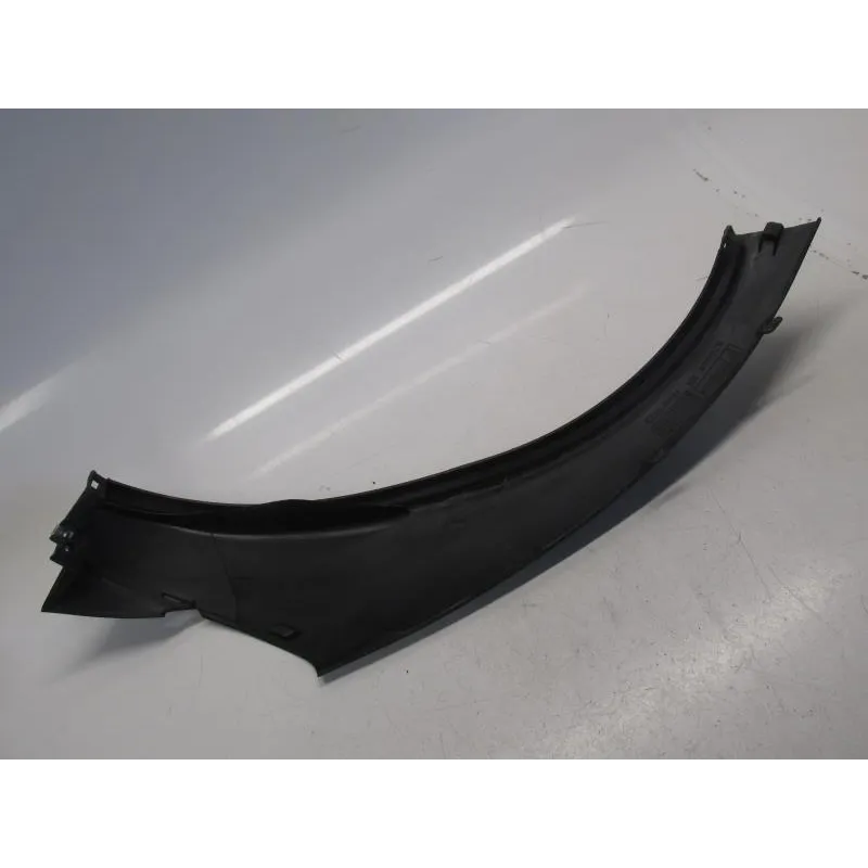 Cache carenage coque arriere droit PIAGGIO MP3 125 2006-2008