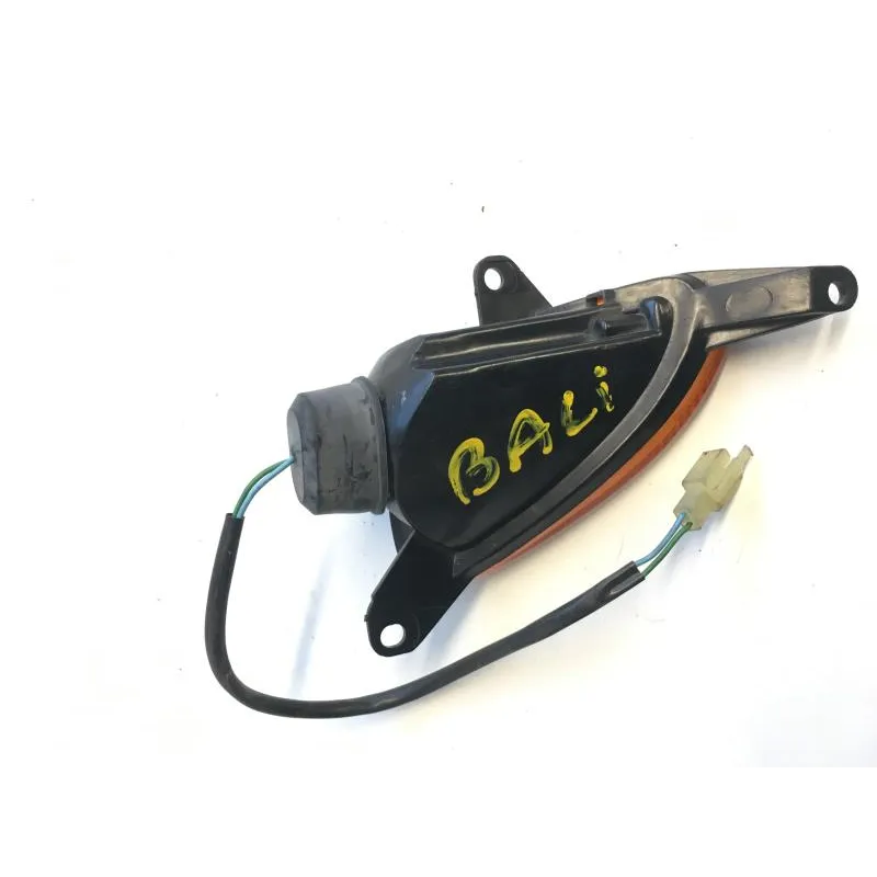 Clignotant avant droit HONDA SJ 50 1993-1998 BALI