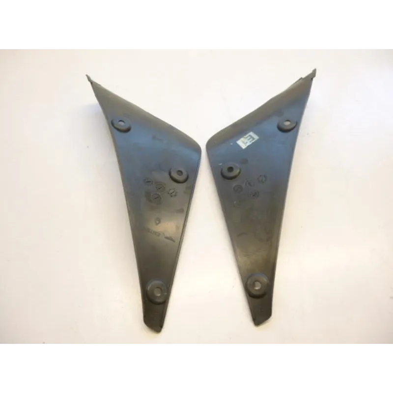 Cache interieur carenage TRIUMPH DAYTONA 675 2009-2012