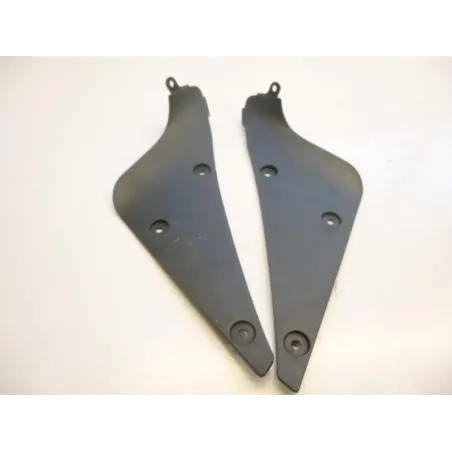 Cache interieur carenage TRIUMPH DAYTONA 675 2009-2012