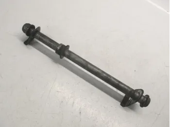 Axe de roue arriere SUZUKI GSF 600 2000-2004 BANDIT N
