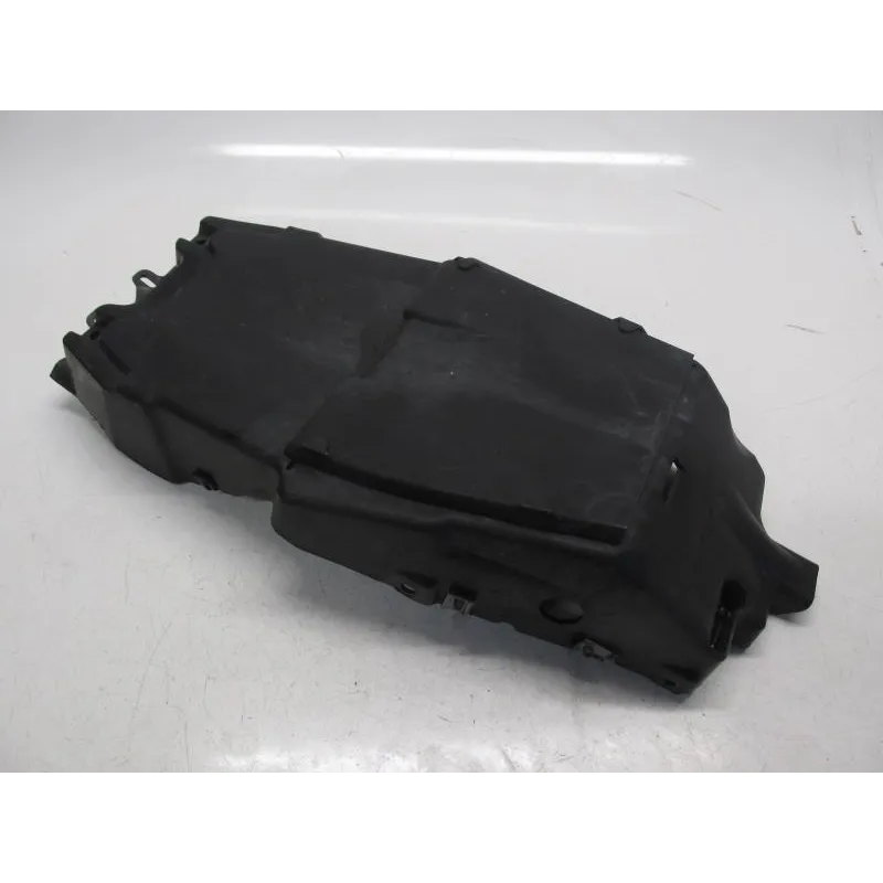 Cache carenage sous selle droit TRIUMPH SPEED TRIPLE 1050 2011-2015