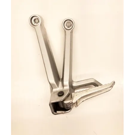 Platine et repose pieds arriere gauche SUZUKI GSXR 600 2004-2005
