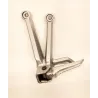 Platine et repose pieds arriere gauche SUZUKI GSXR 600 2004-2005 Platine et repose pieds arriere gauche SUZUKI GSXR 600 2004-2005