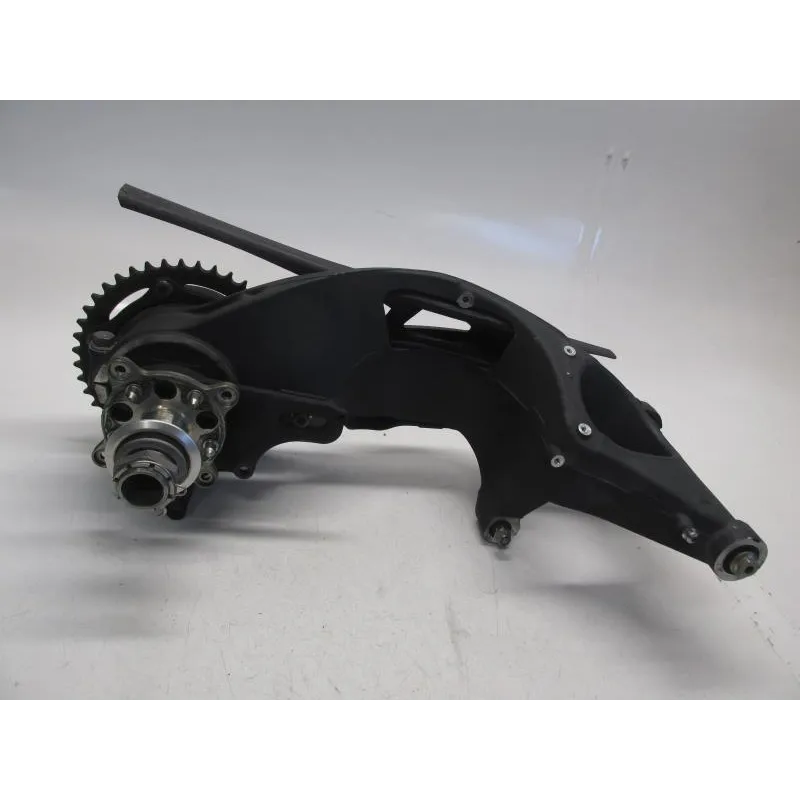Bras oscillant TRIUMPH SPEED TRIPLE 1050 2011-2015