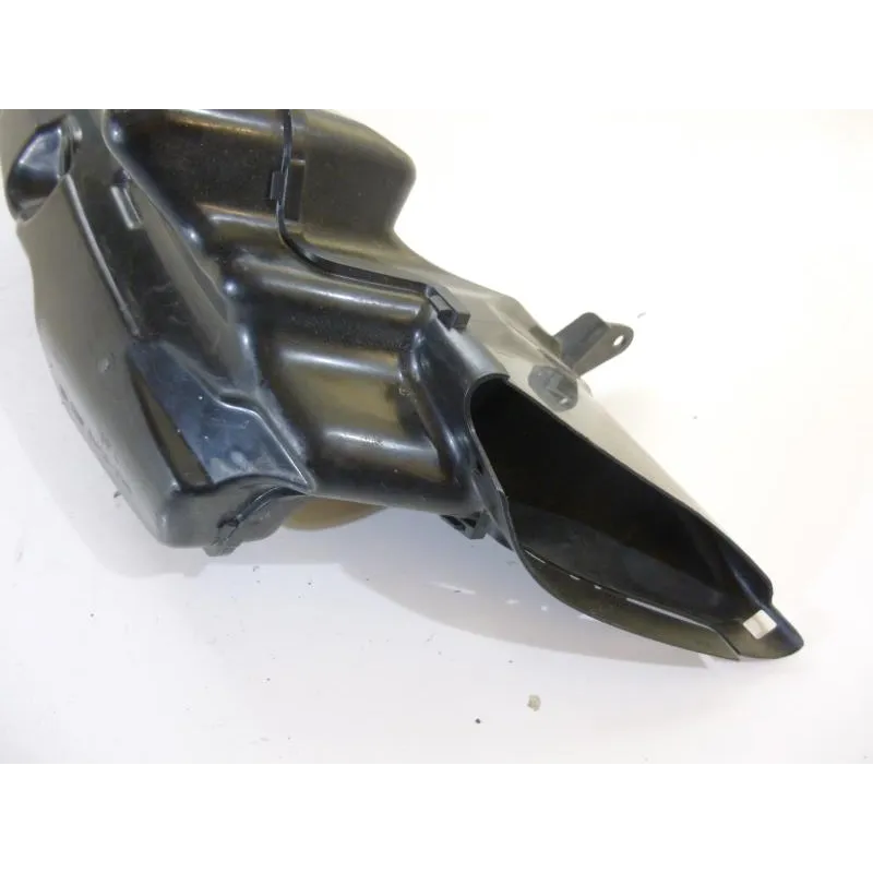 Conduit air droit SUZUKI GSXR 600 2008-2010