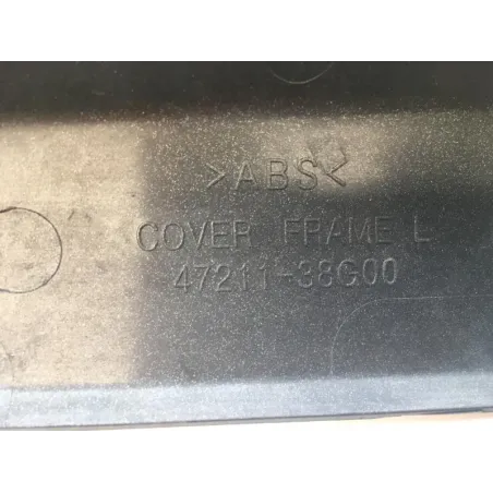 Cache carenage sous selle gauche SUZUKI GSF 650 2005-2006 BANDIT