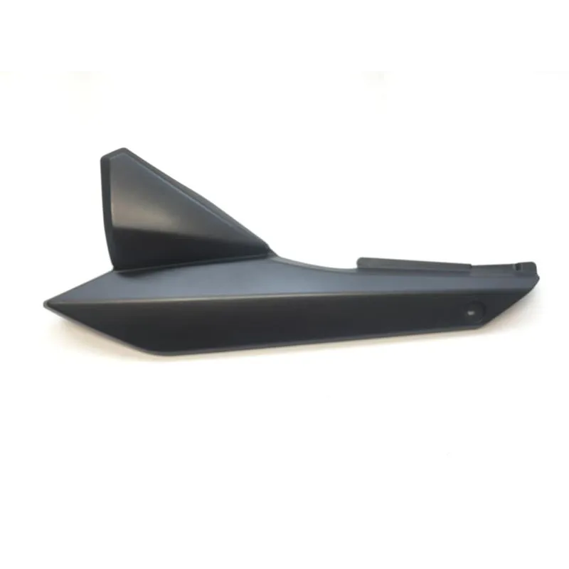 Cache carenage sous selle gauche SUZUKI GSF 650 2005-2006 BANDIT