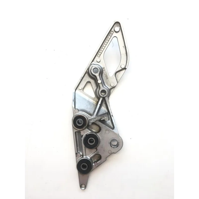 Platine avant droite SUZUKI GSF 650 2005-2006 BANDIT