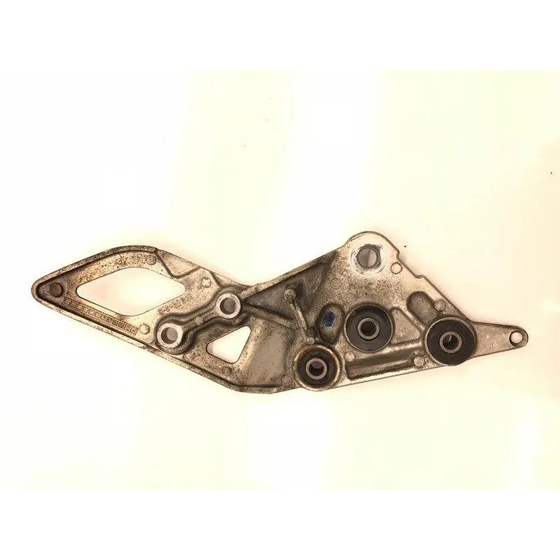 Platine avant droite SUZUKI GSF 650 2007-2008 BANDIT