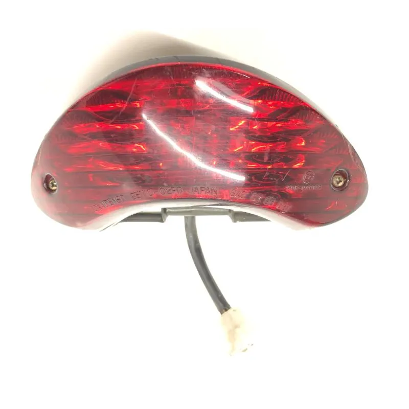 Feu arriere SUZUKI SV 650 1999-2002