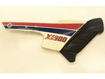 Cache carenage sous selle droit YAMAHA XJ 900 1983-1984