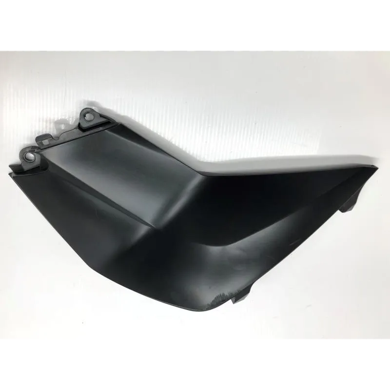 Cache reservoir gauche KTM DUKE 125 2011-2016