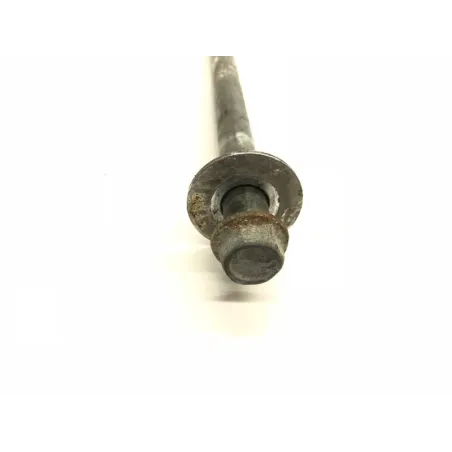 Axe de roue arriere YAMAHA XJ 600 N 1999-2002
