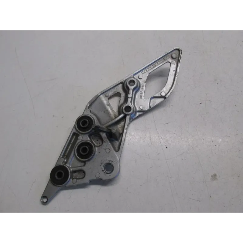Platine avant droite SUZUKI GSF 650 2007-2008 BANDIT