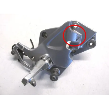 Platine avant droite BMW F 800 R 2009-2014