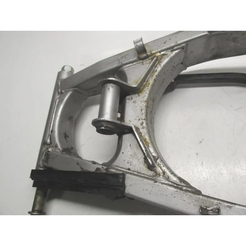 Bras oscillant SUZUKI GSF 600 2000-2004 BANDIT N
