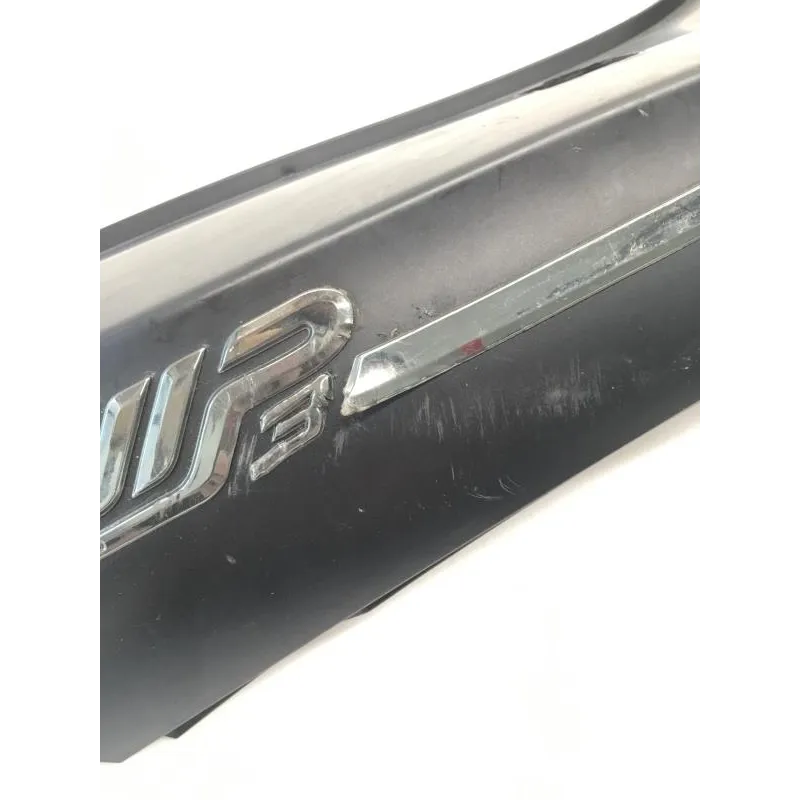 Cache carenage coque arriere gauche PIAGGIO MP3 500 LT 2011-2013 SPORT