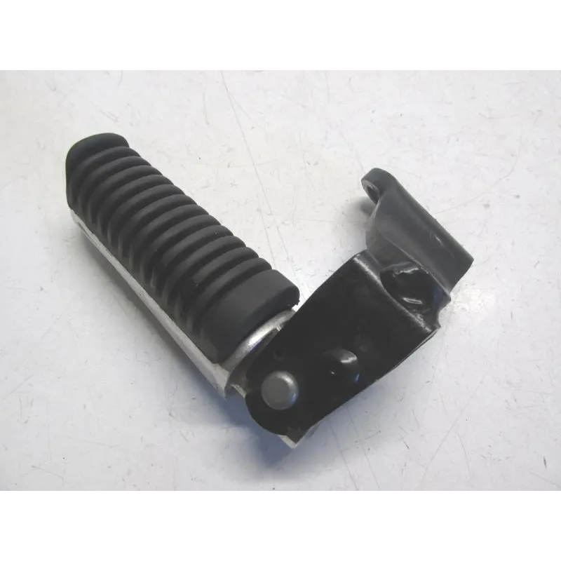 Platine et repose pieds arriere droit YAMAHA YPR 125 2006-2009 XMAX