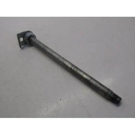 Axe de roue arriere SUZUKI GSF 650 2005-2006 BANDIT