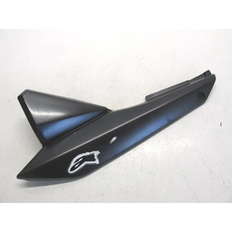 Cache carenage sous selle gauche SUZUKI GSF 650 2007-2008 BANDIT