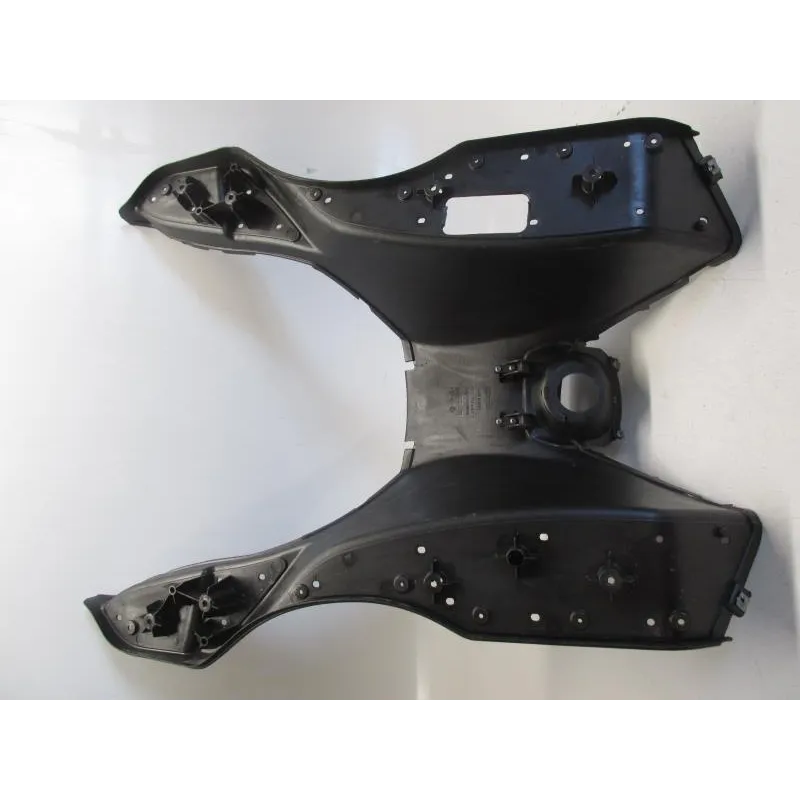Cache carenage centrale marche pieds plancher APRILIA ATLANTIC 125 2006-2012