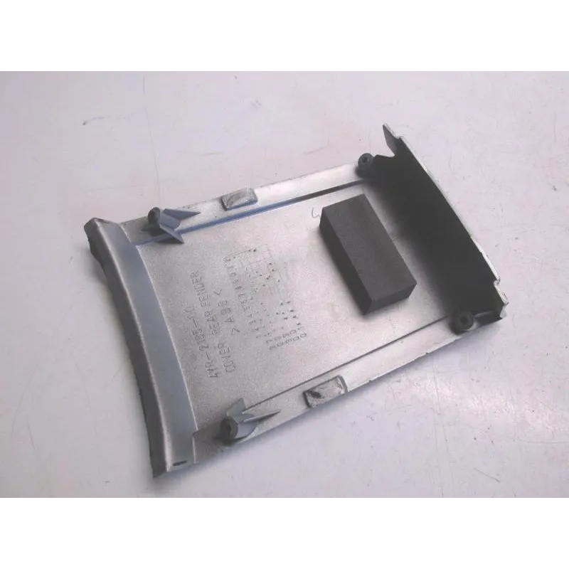 Cache jonction coque arriere YAMAHA FZS 600 2002-2003 FAZER