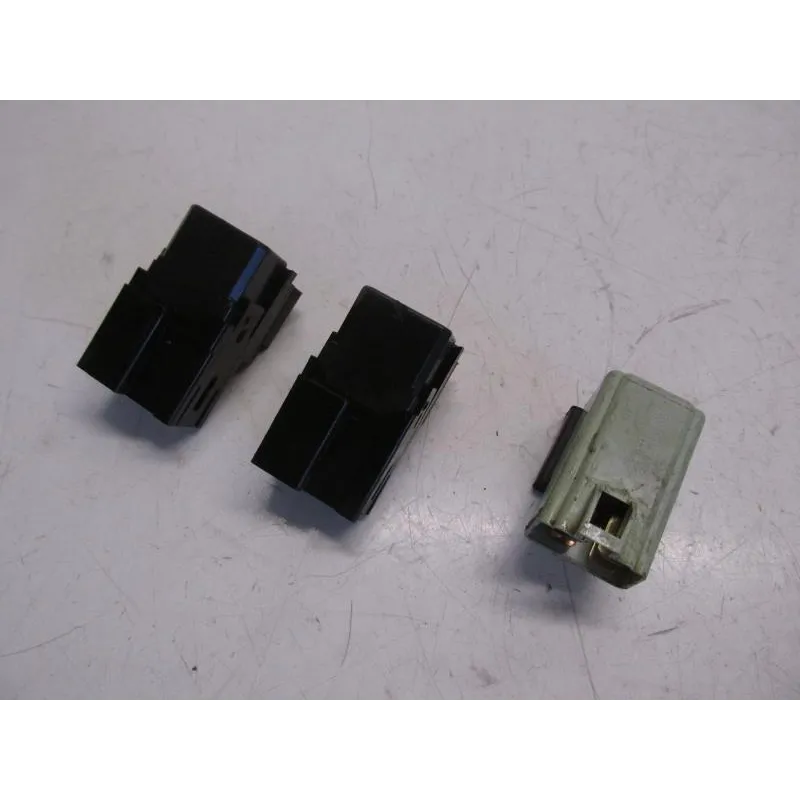 Relais boitier electrique YAMAHA YZF 125 R 2008-2013
