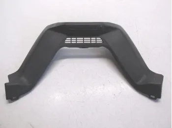 Cache guidon inferieur SUZUKI AN 400 2003-2006 BURGMAN
