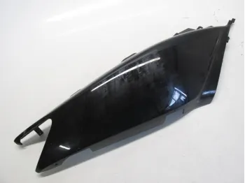 Cache carenage coque arriere droit YAMAHA XP 500 2001-2003 TMAX