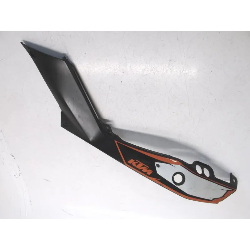 Cache carenage coque arriere gauche KTM DUKE 125 2011-2016