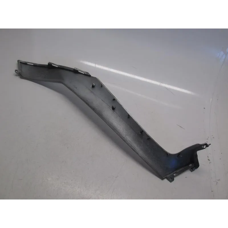 Cache lateral gauche PIAGGIO MP3 250 2008-2009 LT