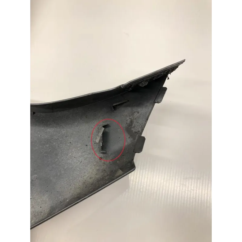 Cache flanc de carenage droit SUZUKI GSXR 600 2008-2010