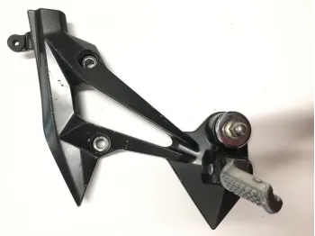 Platine arriere droite KAWASAKI Z 750 R 2011-2012