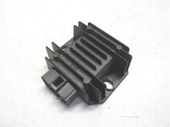 Regulateur charge batterie YAMAHA GPD 125 2015-2016 NMAX