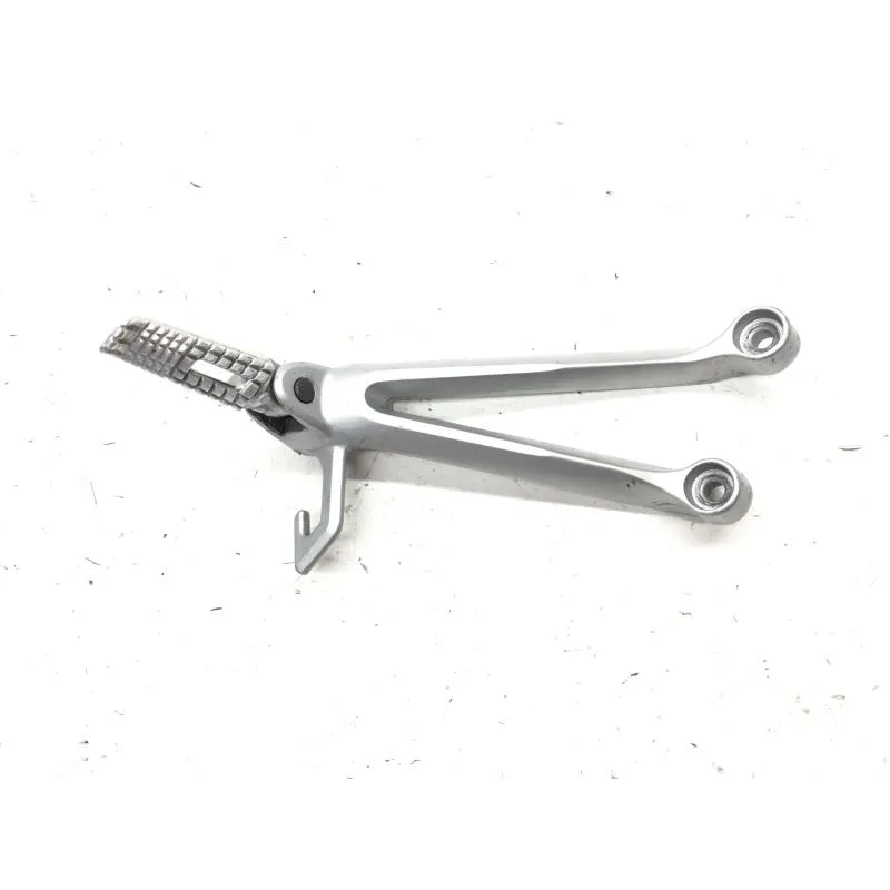 Platine arriere gauche SUZUKI GSXR 1000 2005-2006