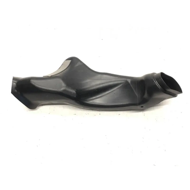 Conduit air gauche SUZUKI GSXR 1000 2005-2006