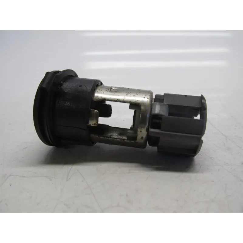 Prise 12 volts GILERA NEXUS 500 2006-2008